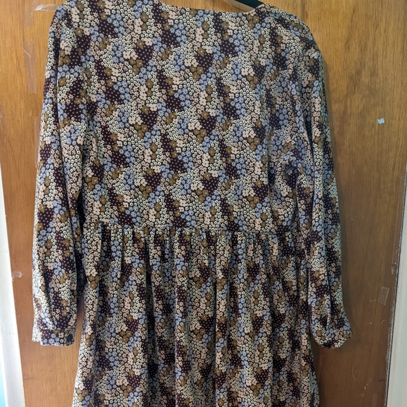 Frank and Oak Flowy Dress in Maroon - Picture 5 of 6